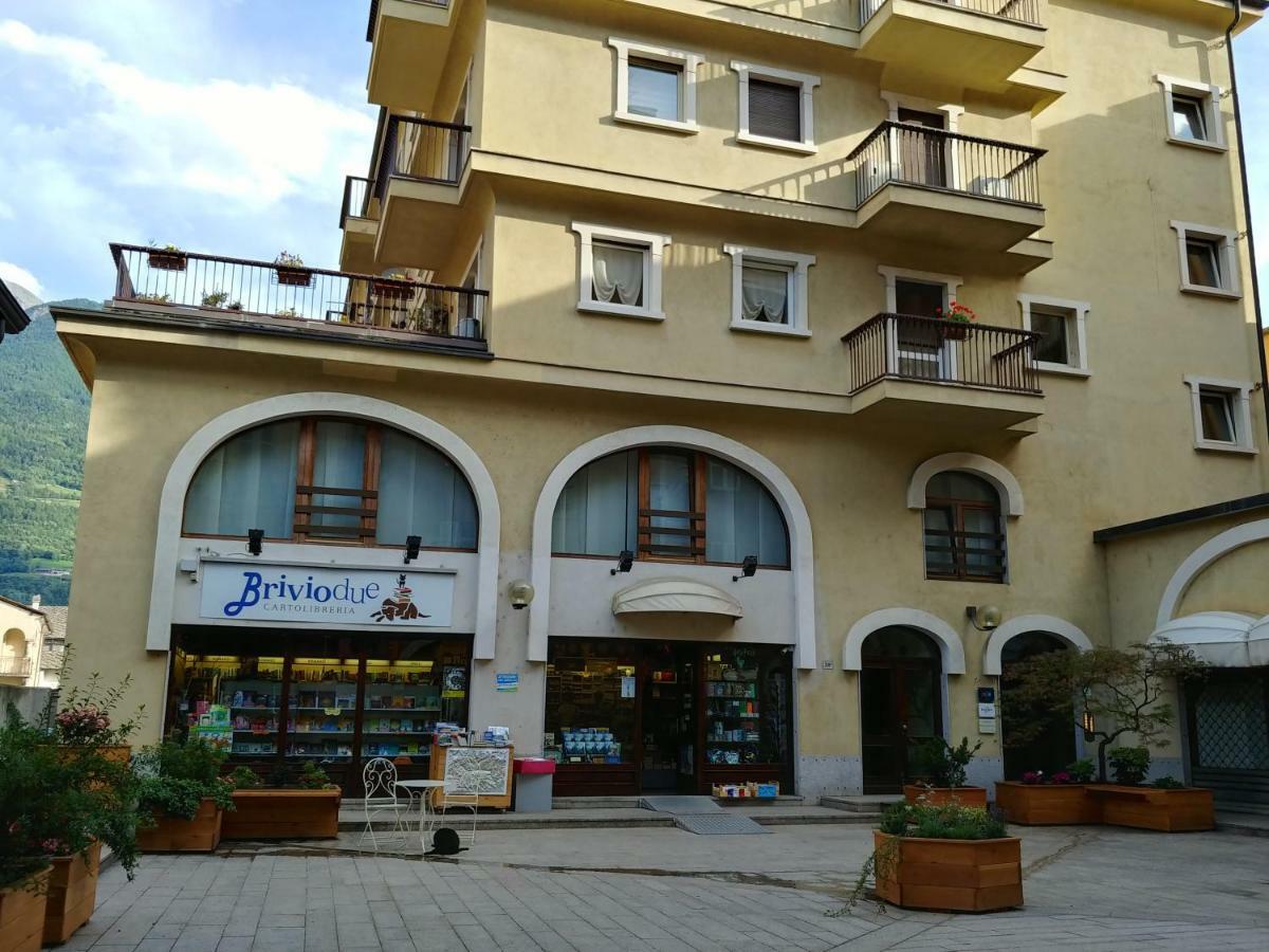 Апартаменты L'Atelier Du Temps - Domotico Аоста Экстерьер фото